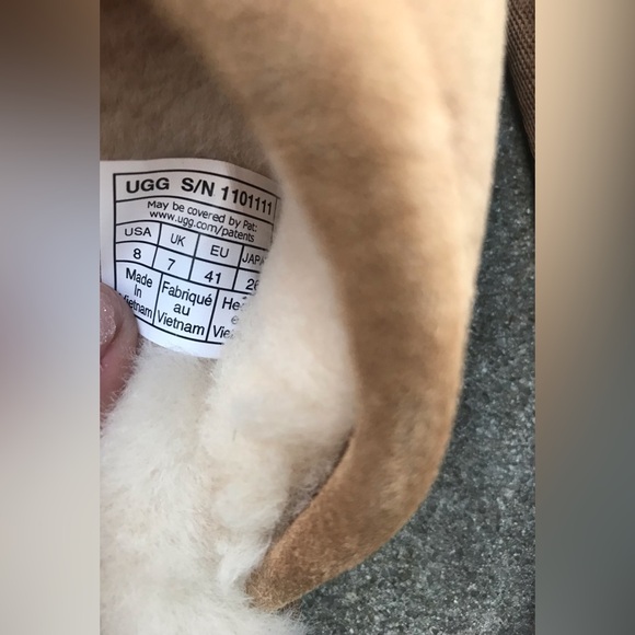 UGG Pearle Scuff Shearling Slippers- NWOT- men’s 8/ women’s 10 - Picture 5 of 16